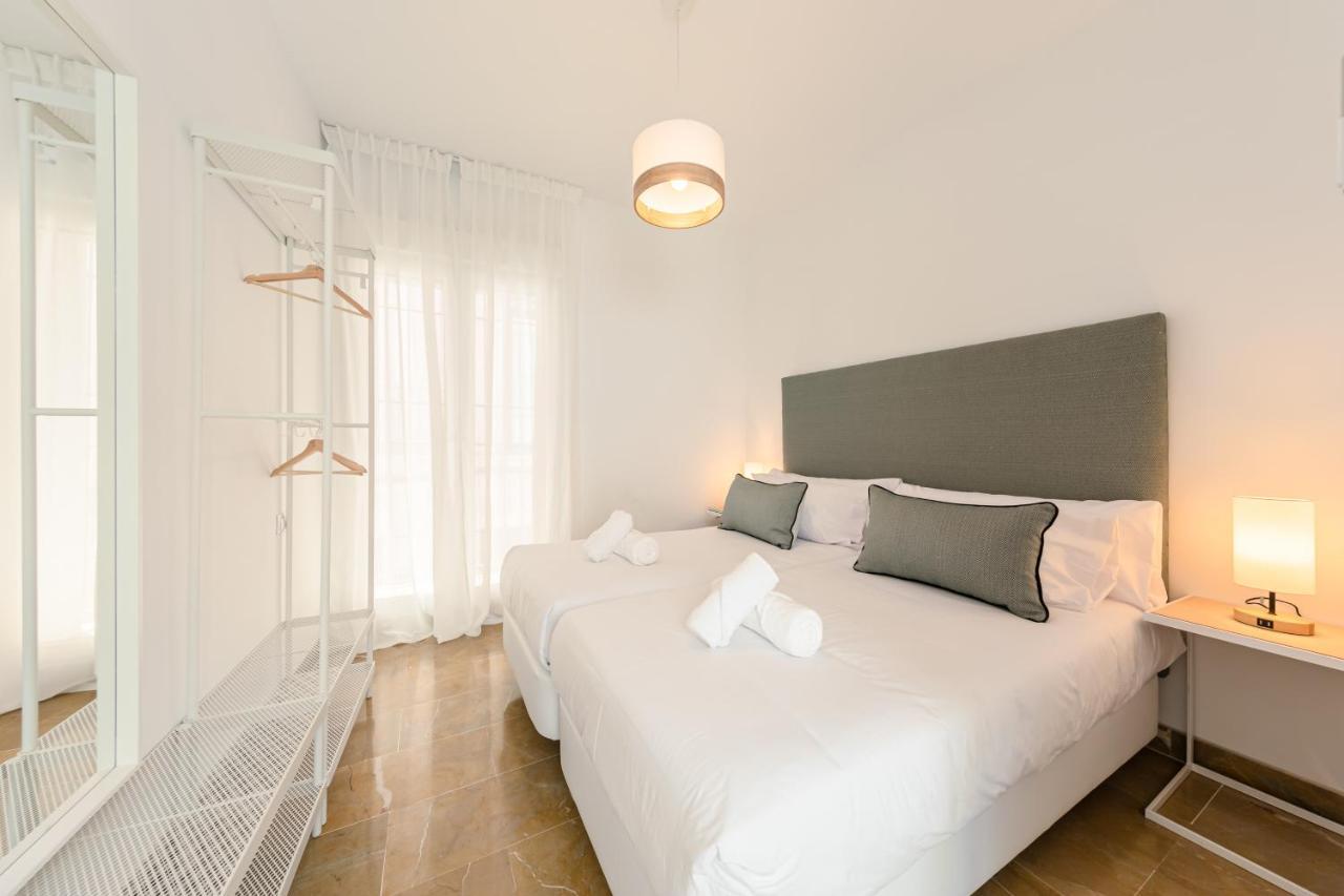Isg Apartments Zaragoza-Free Parking Seville Ngoại thất bức ảnh